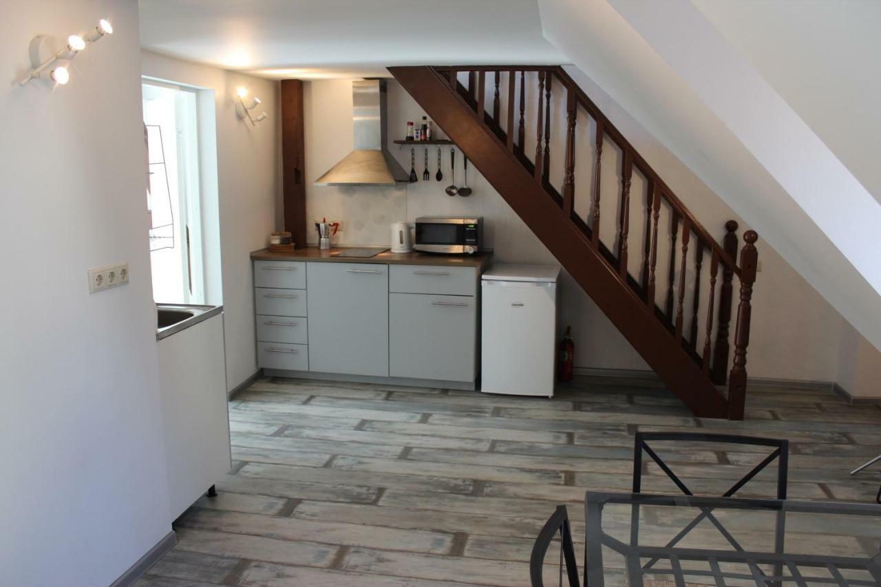 Three-Bedroom Apartment On Peldu 19 Riga Eksteriør billede