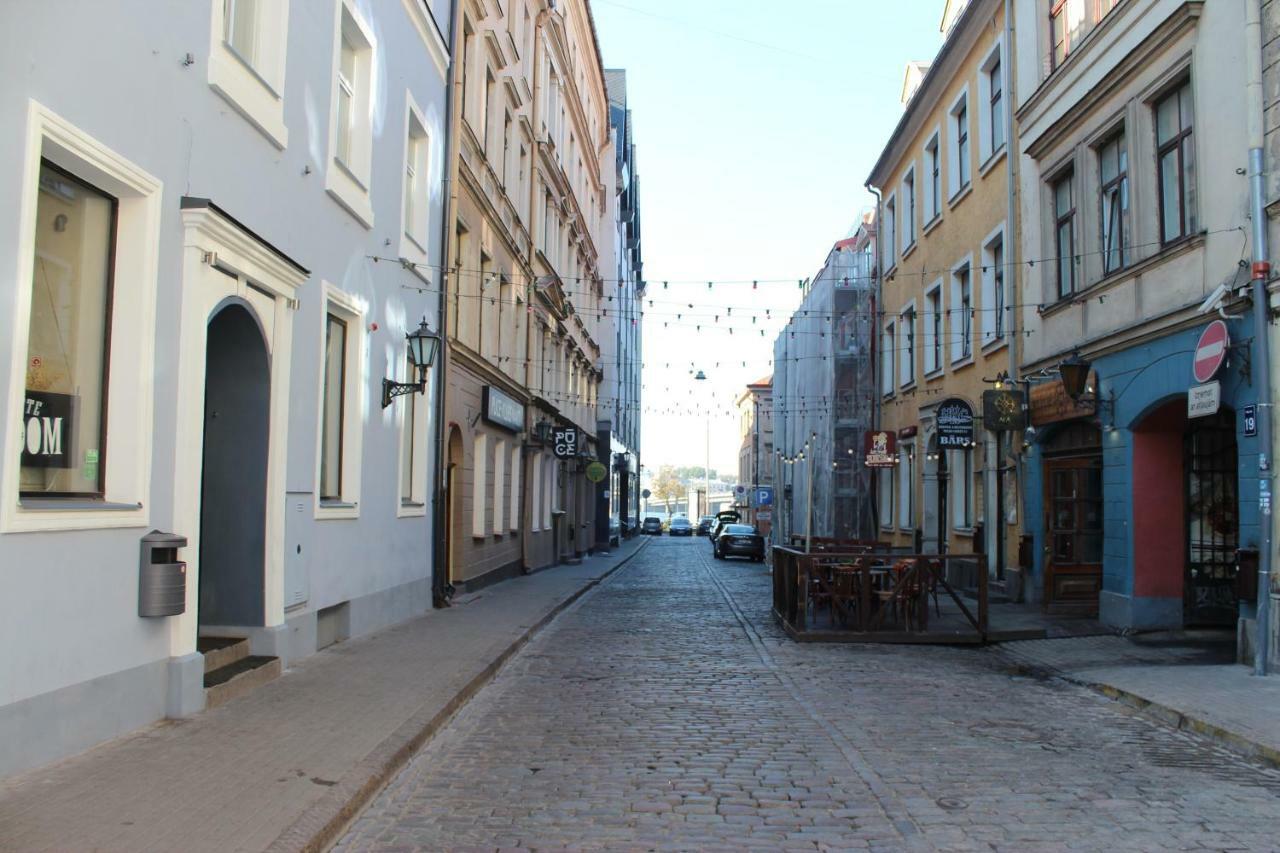Three-Bedroom Apartment On Peldu 19 Riga Eksteriør billede