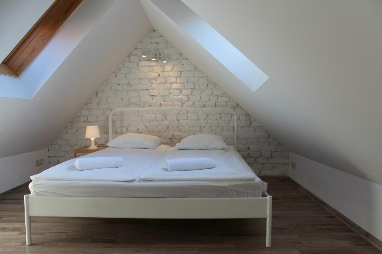 Three-Bedroom Apartment On Peldu 19 Riga Eksteriør billede